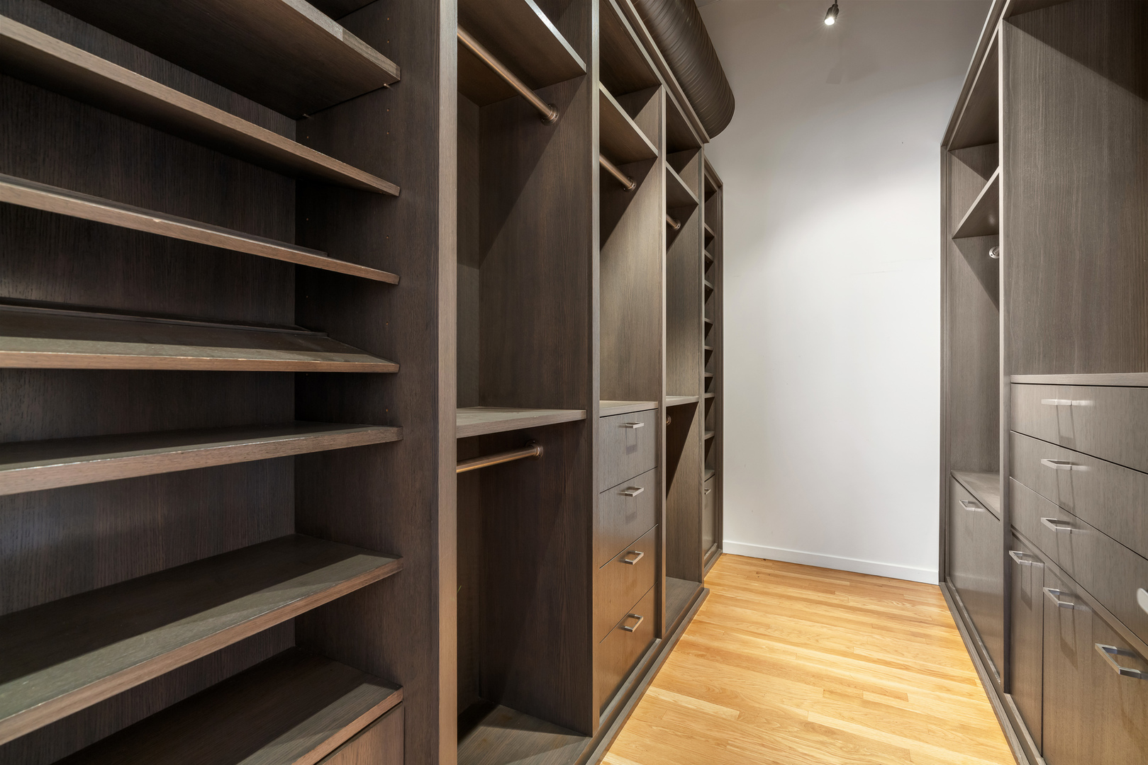 Gallery Image 19