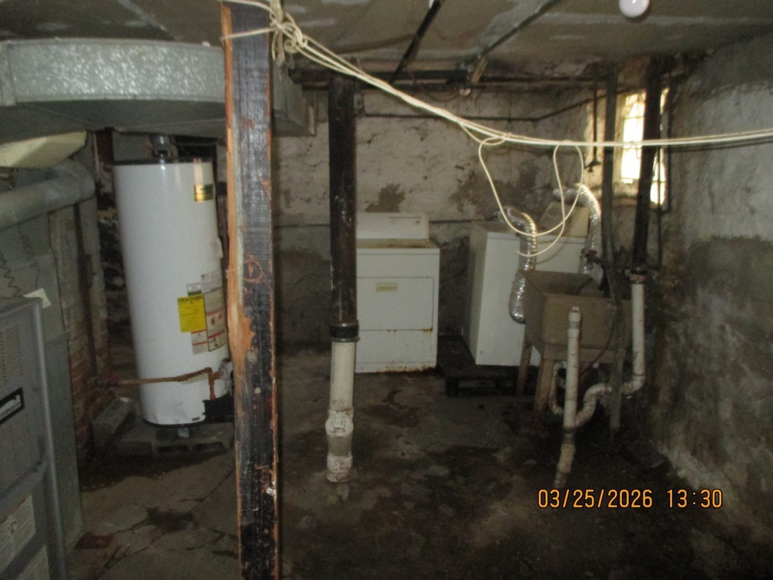 Gallery Image 13