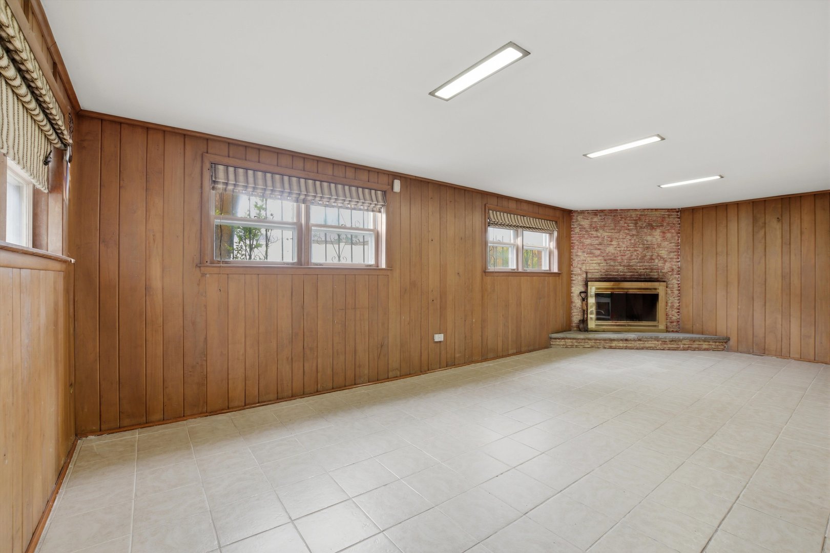 Gallery Image 14