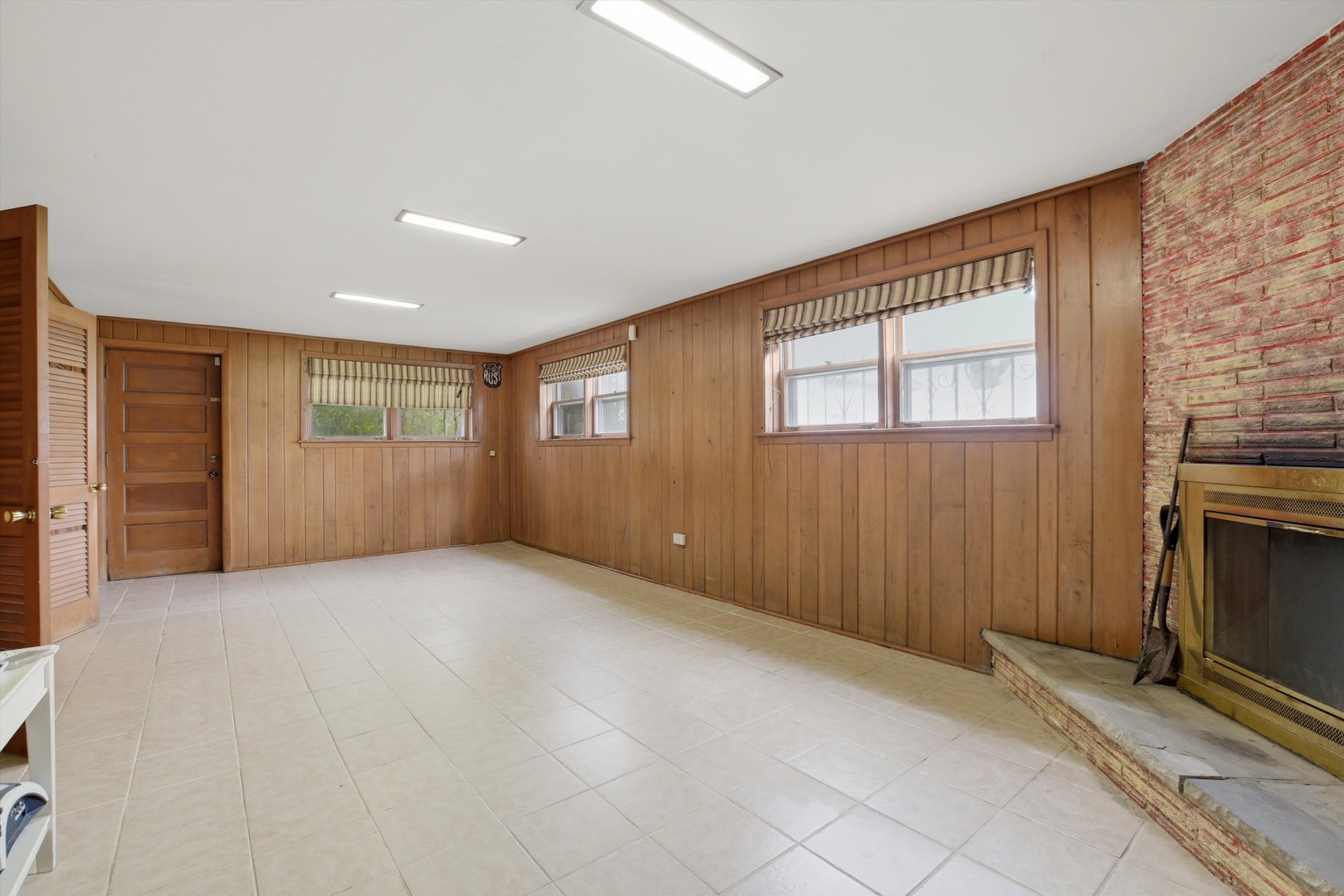 Gallery Image 15