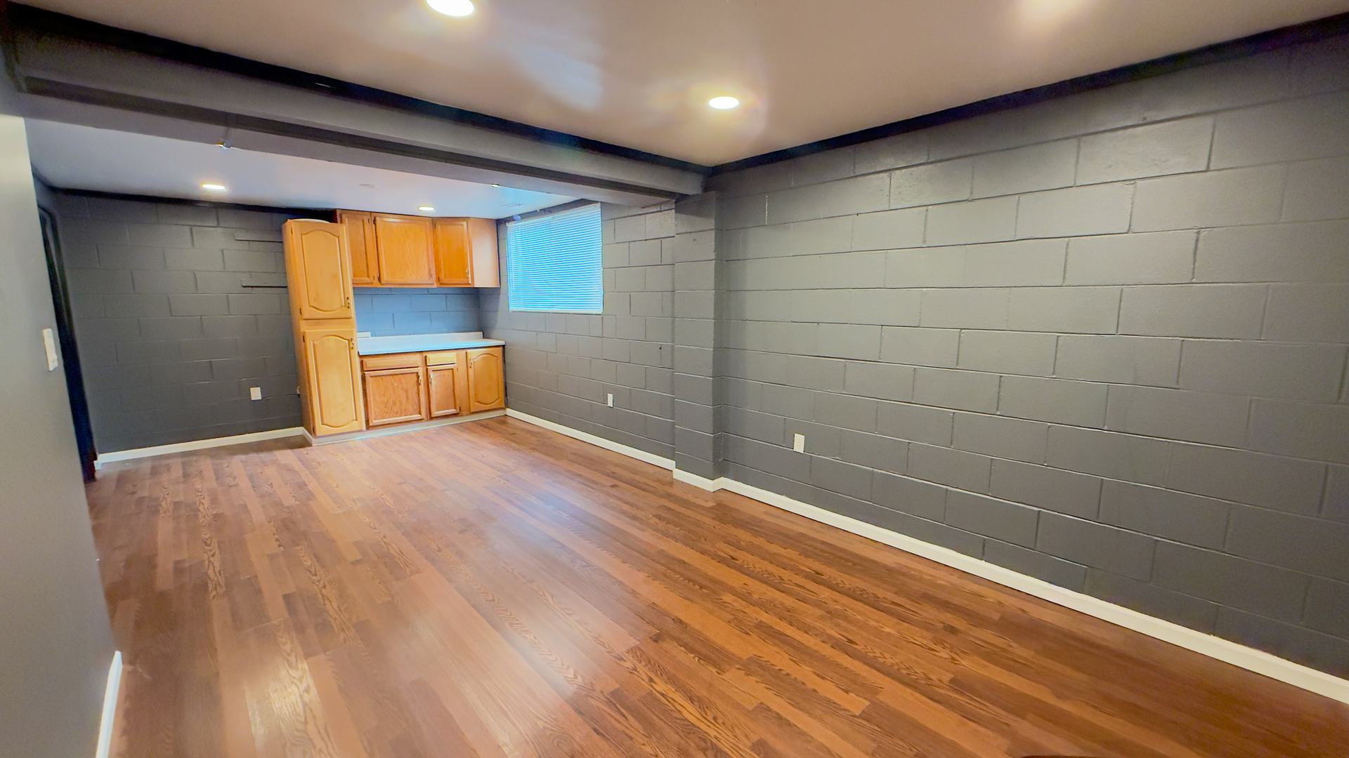 Gallery Image 19