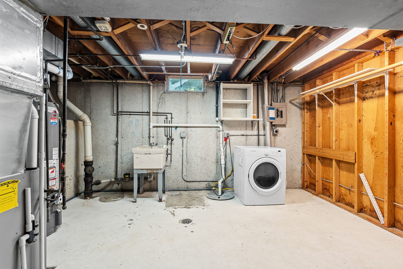 Gallery Image 18