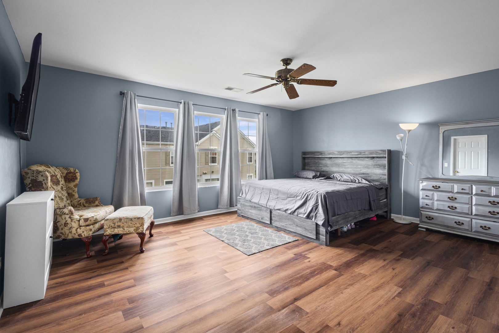 Gallery Image 12