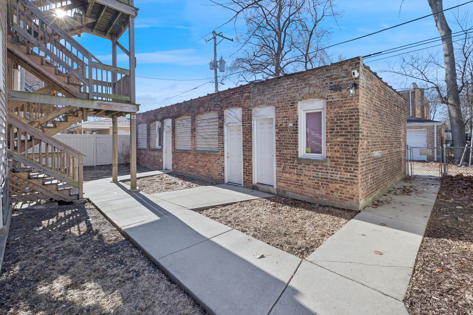 Gallery Image 13