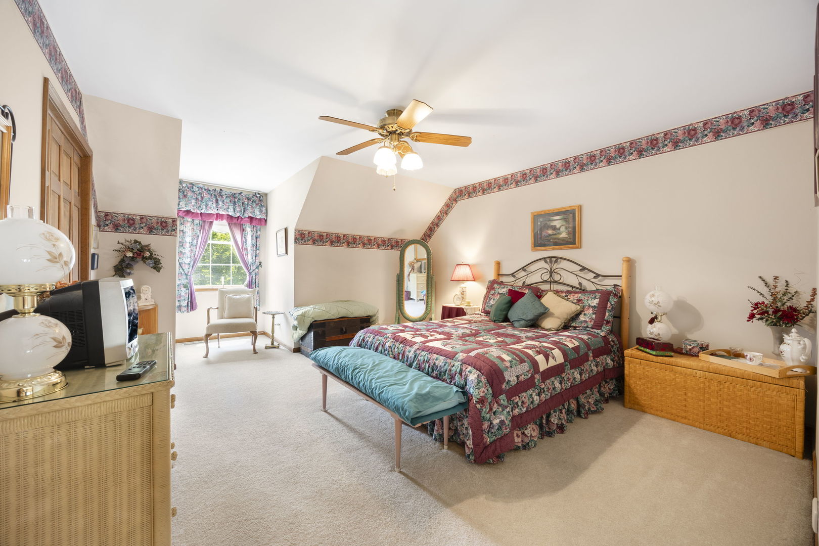 Gallery Image 13