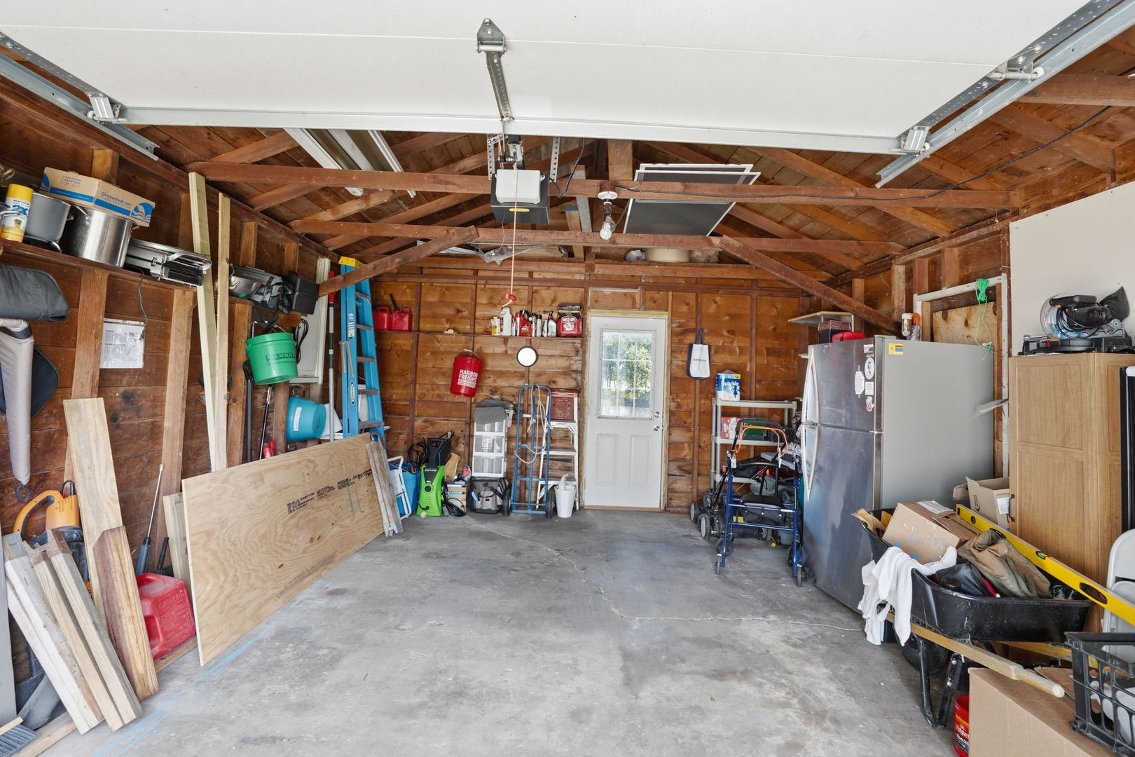 Gallery Image 16