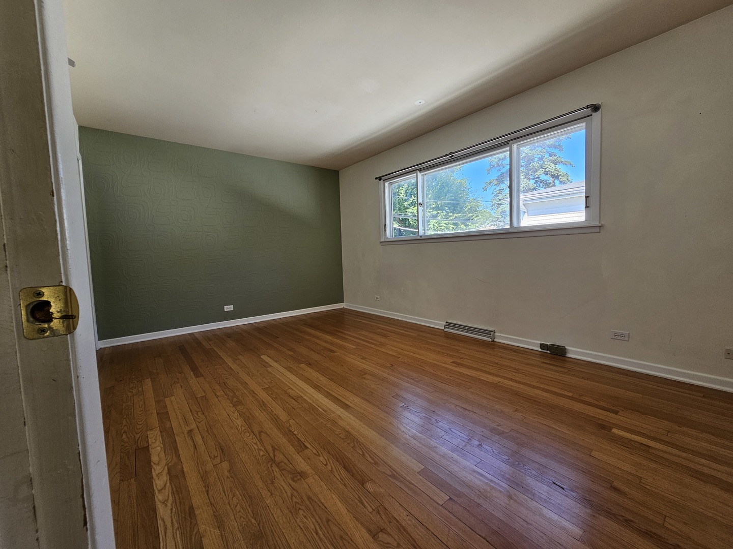 Gallery Image 13