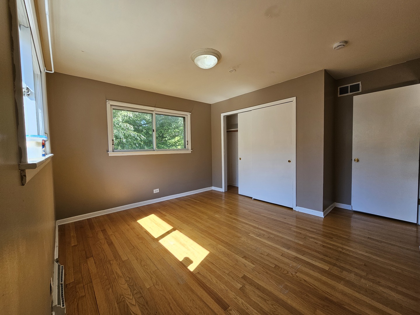 Gallery Image 19