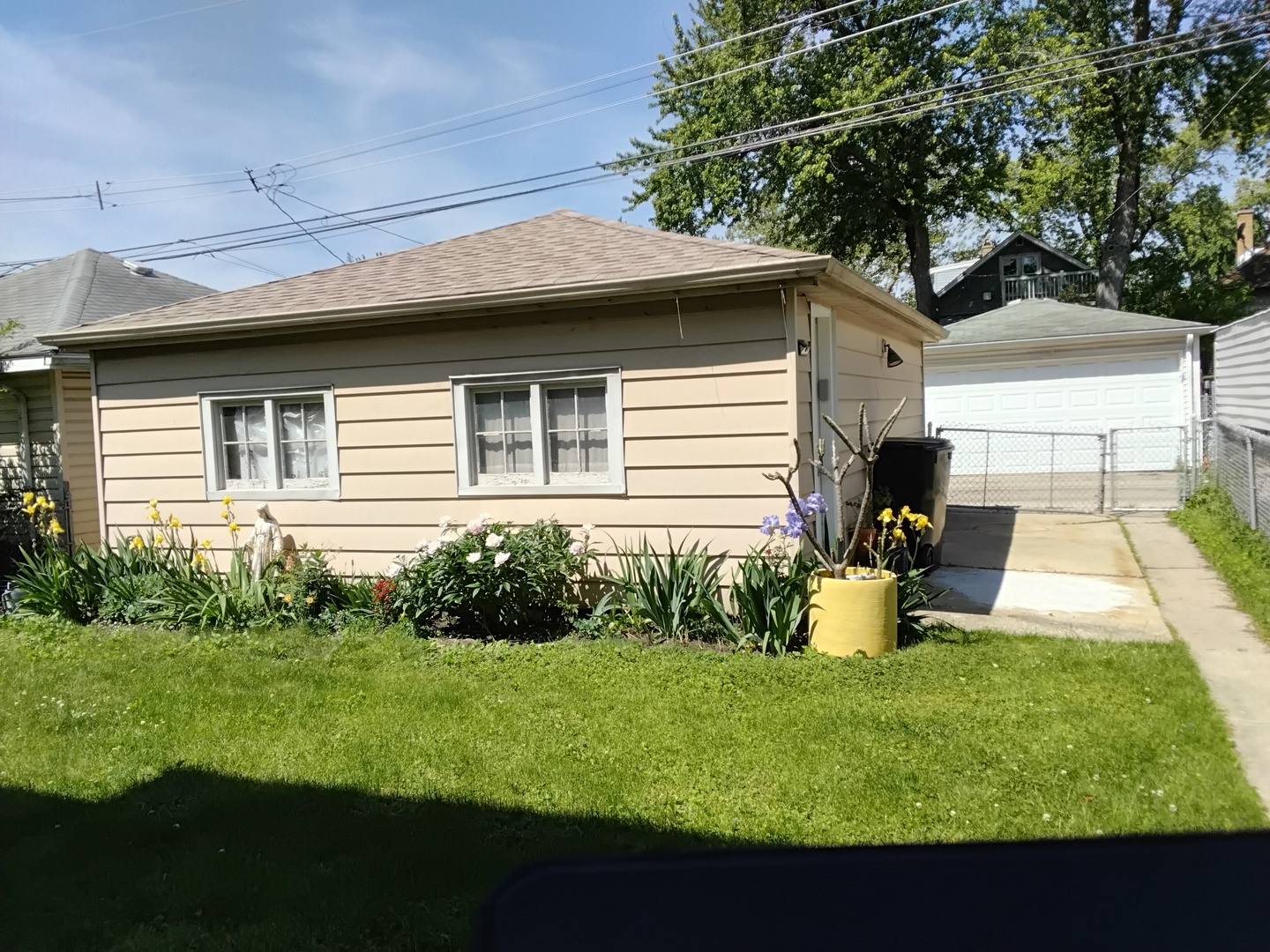 Gallery Image 13