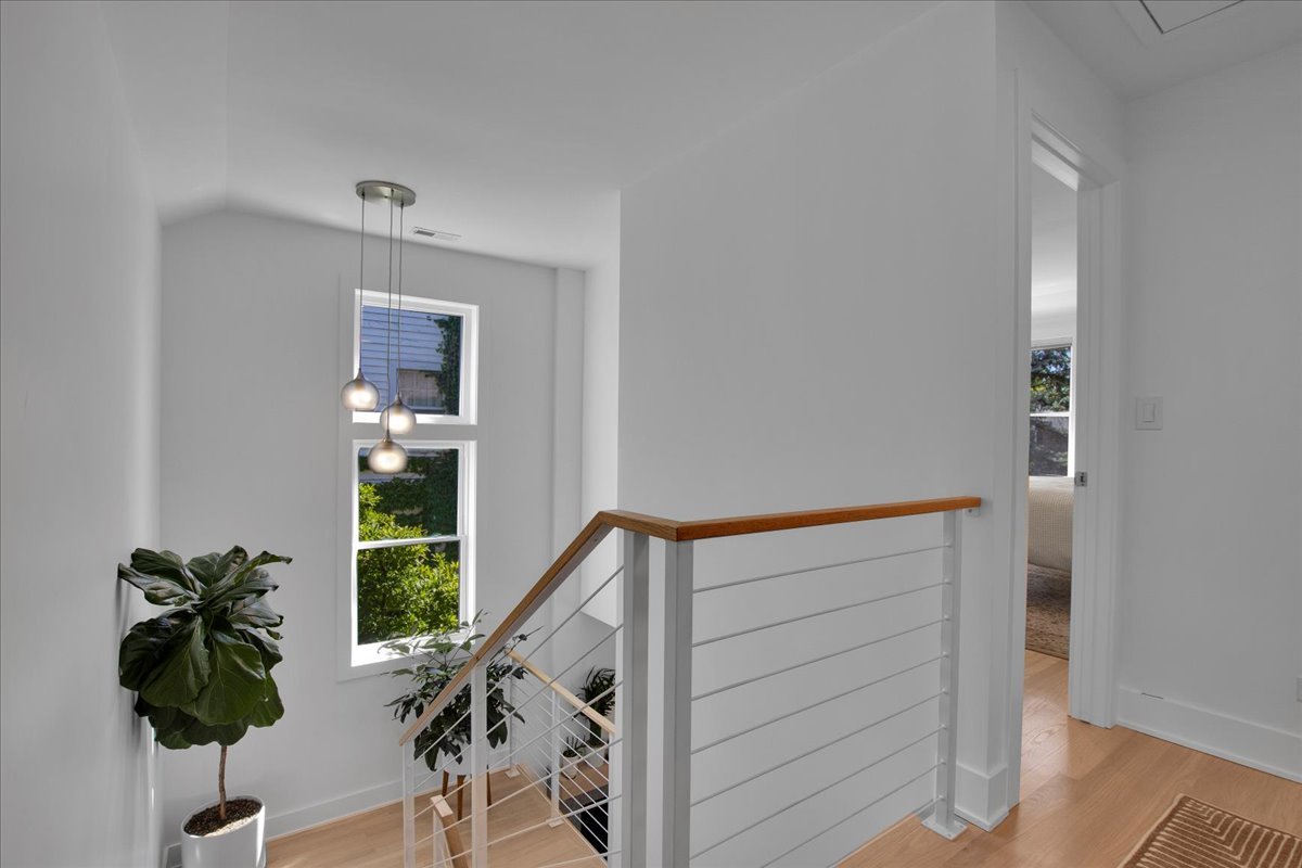 Gallery Image 17