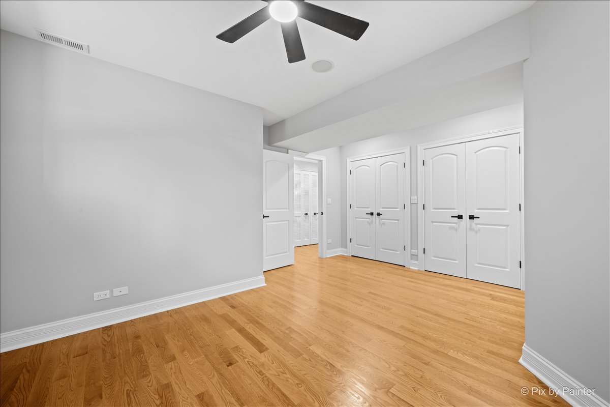 Gallery Image 19