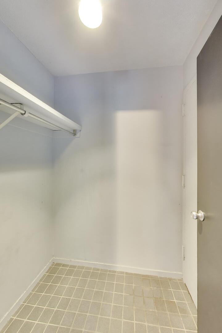 Gallery Image 26