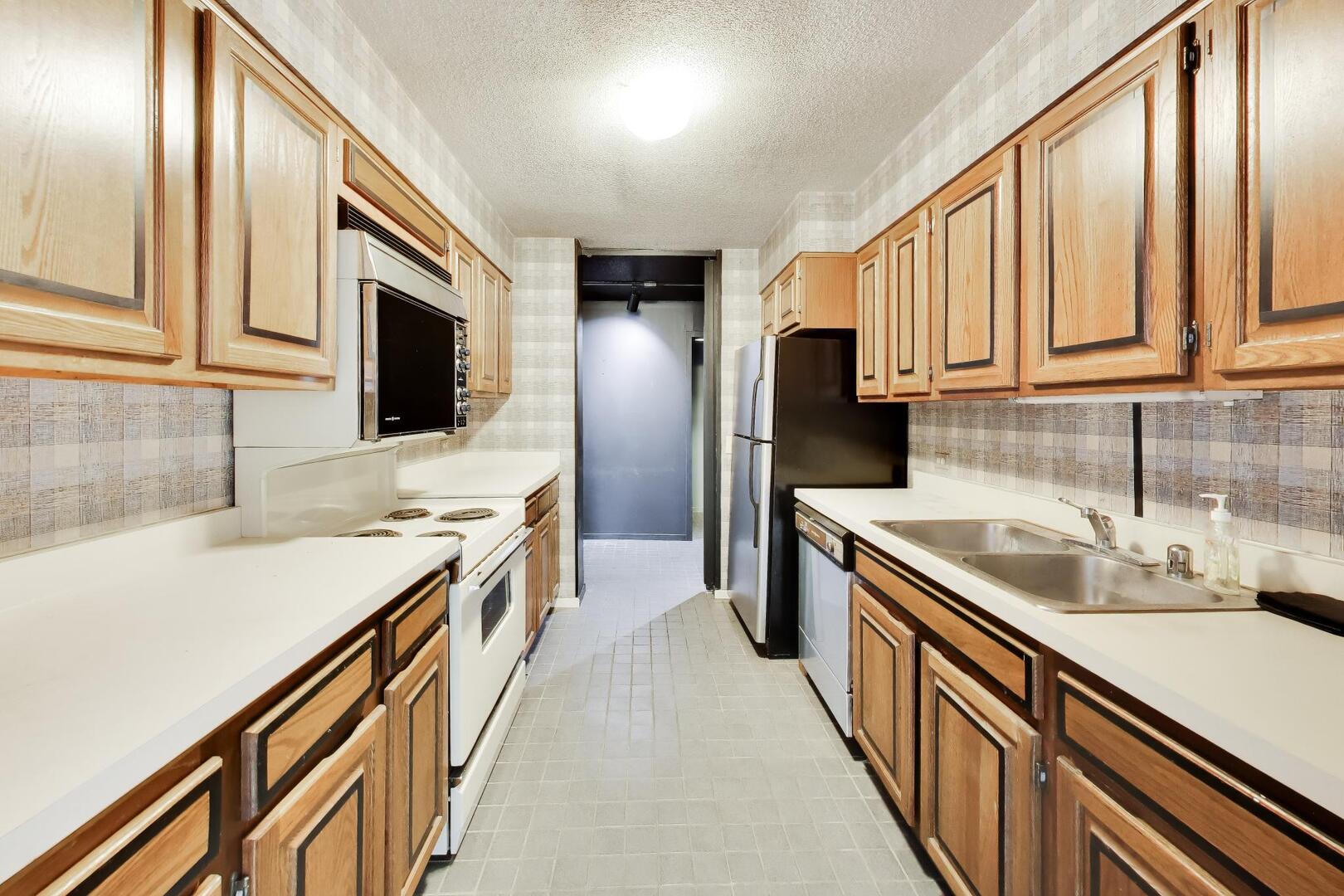 Gallery Image 13