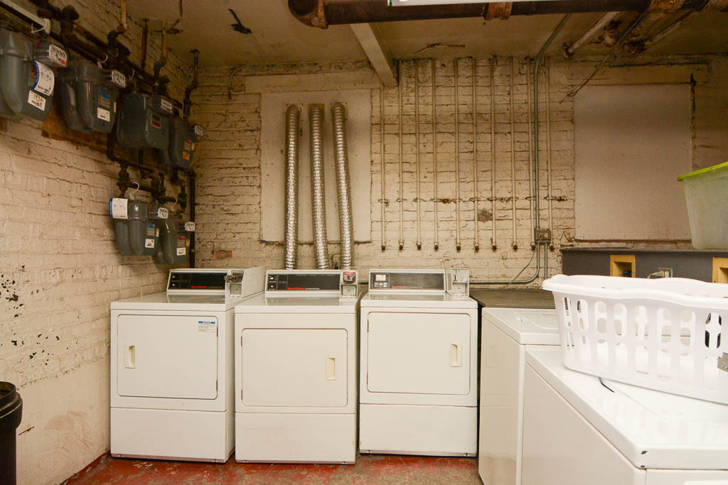 Gallery Image 18