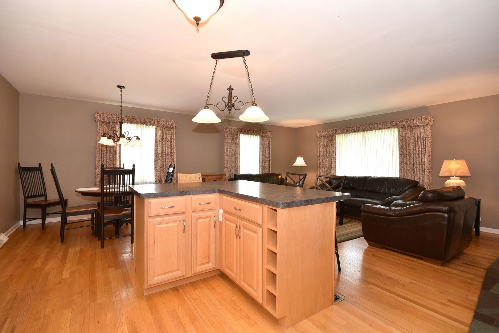 Gallery Image 19