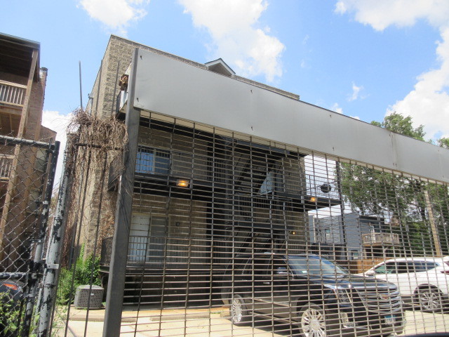 Gallery Image 19