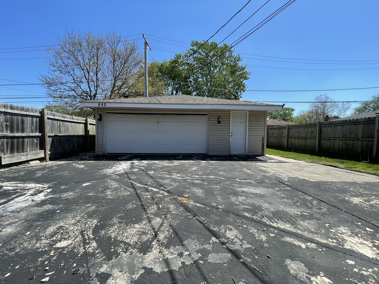 Gallery Image 16
