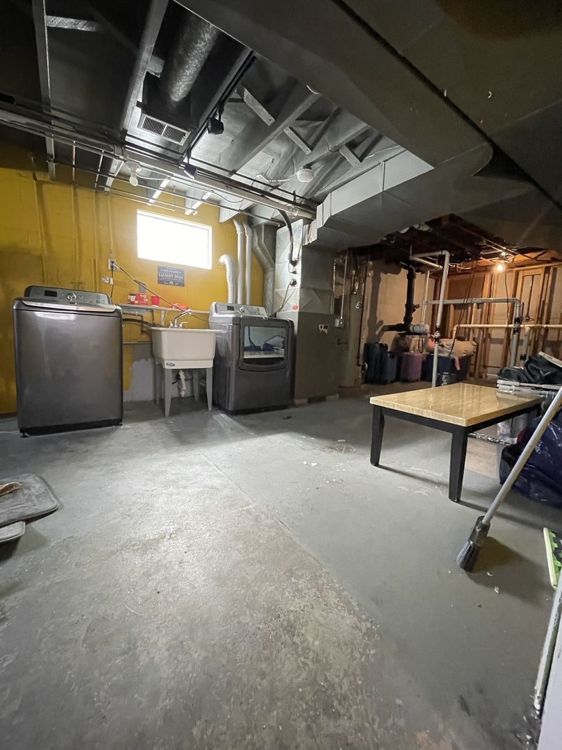 Gallery Image 15
