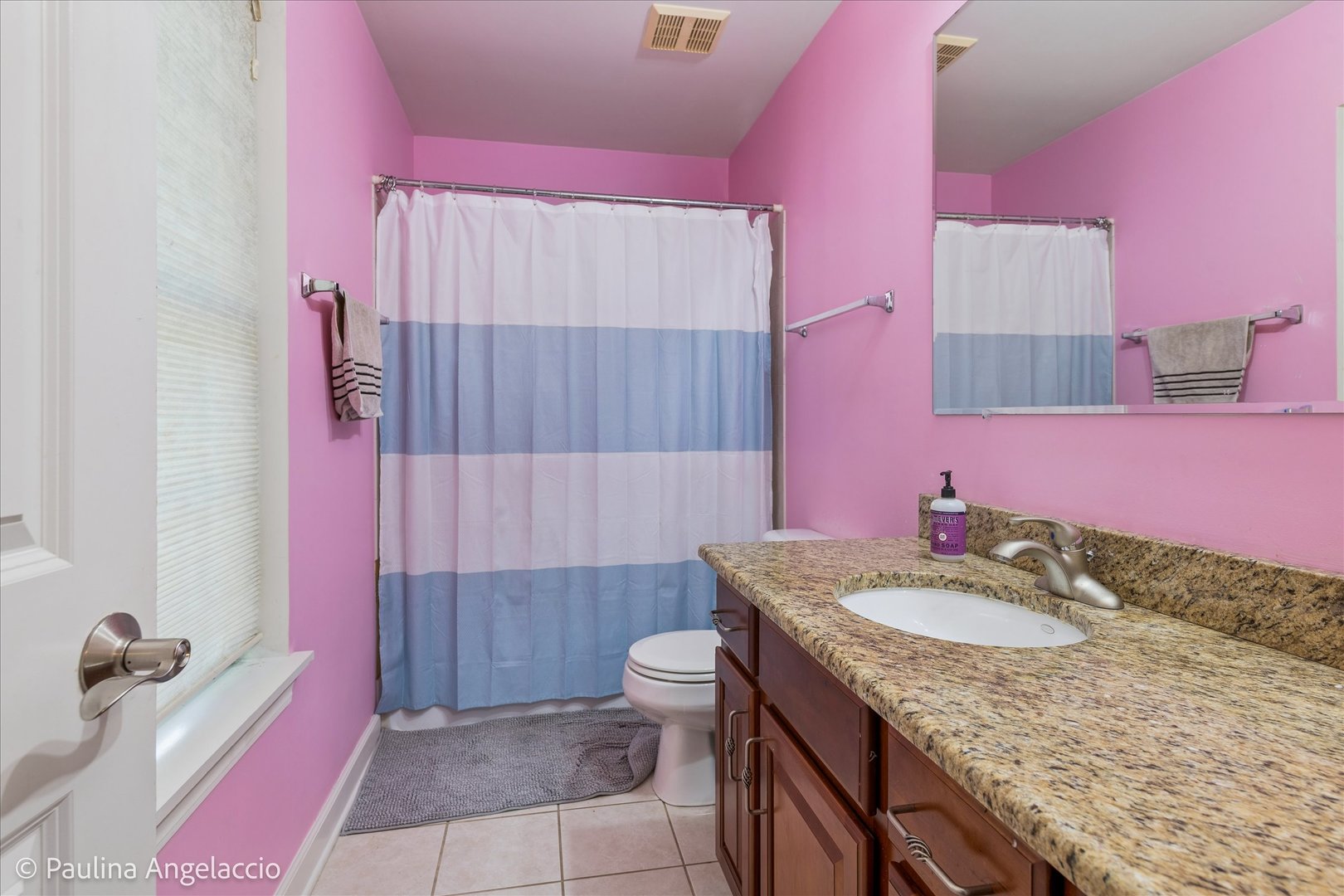 Gallery Image 13