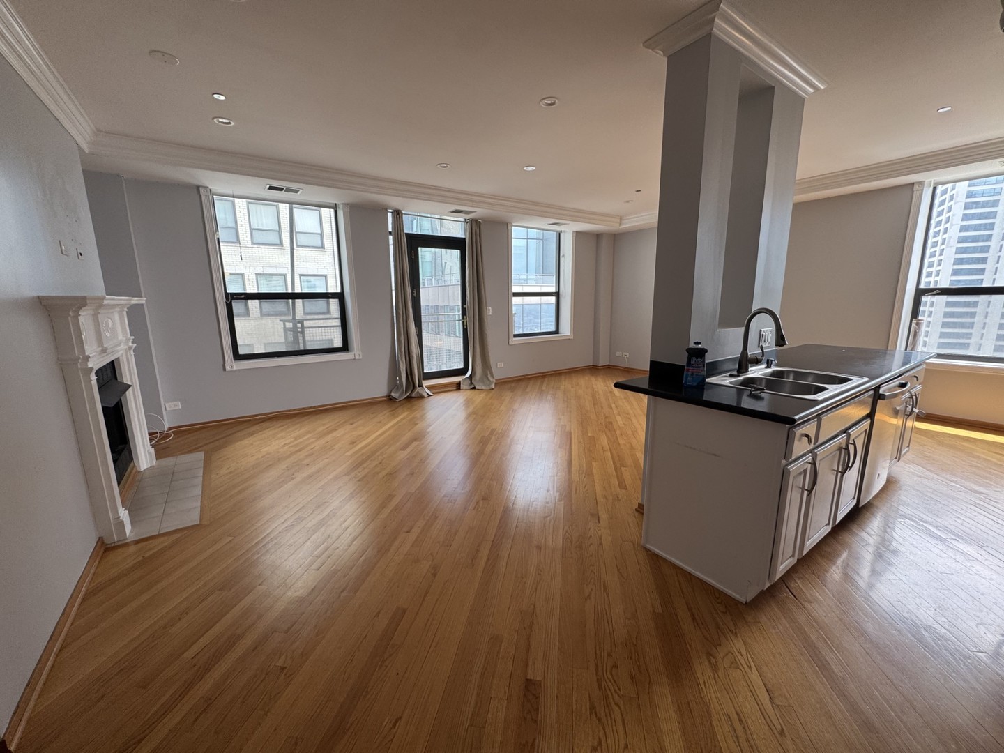 Gallery Image 14