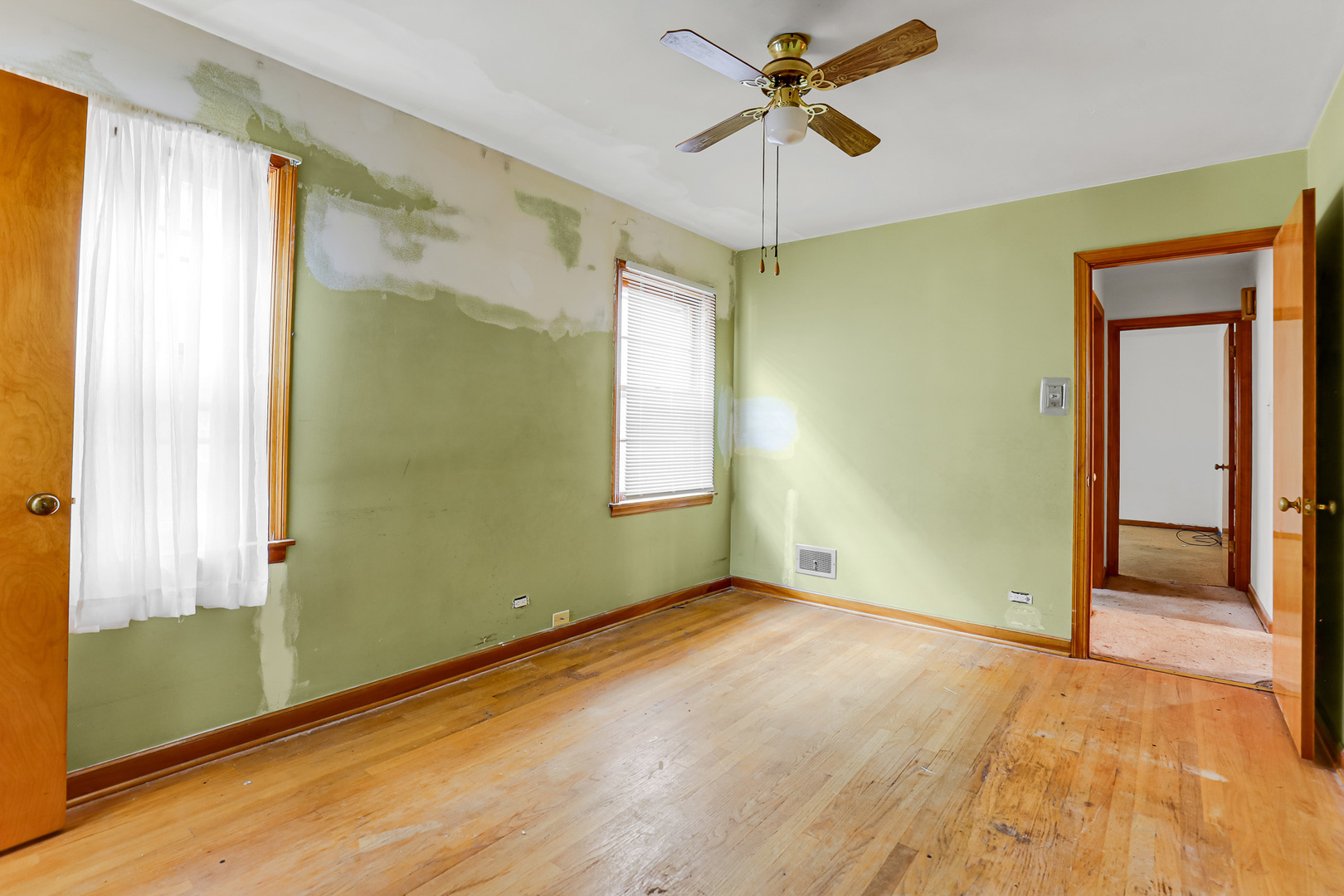 Gallery Image 14
