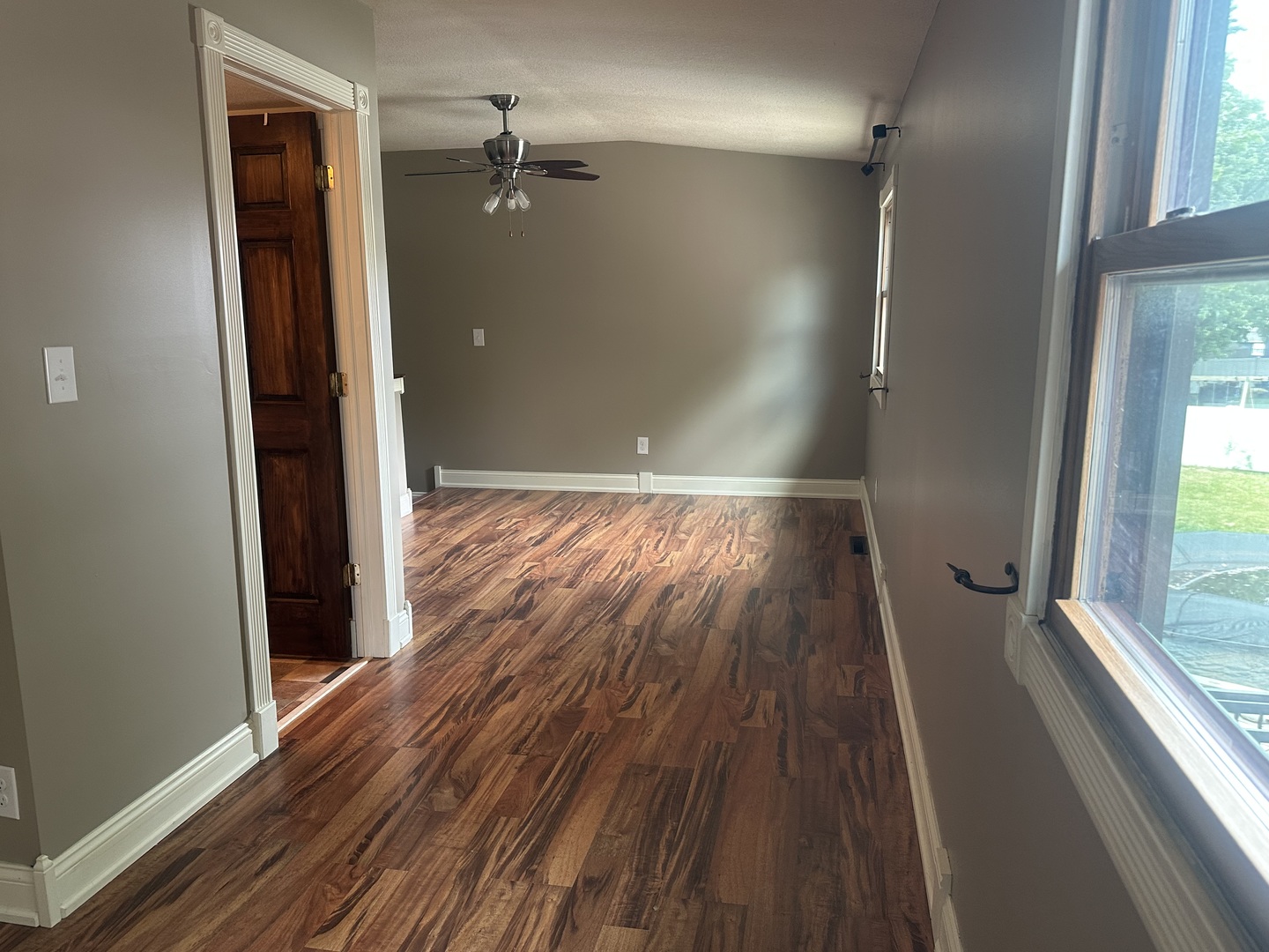 Gallery Image 16