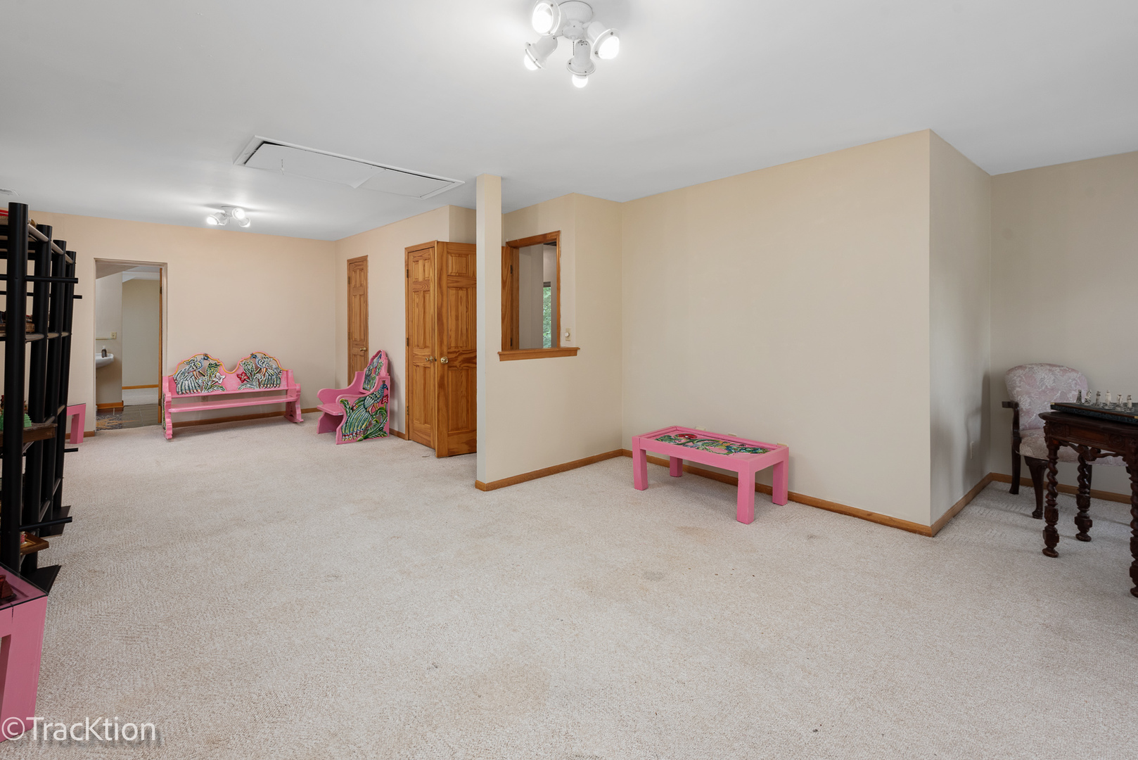 Gallery Image 19