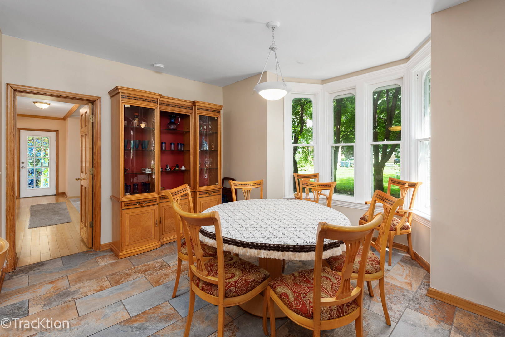 Gallery Image 9