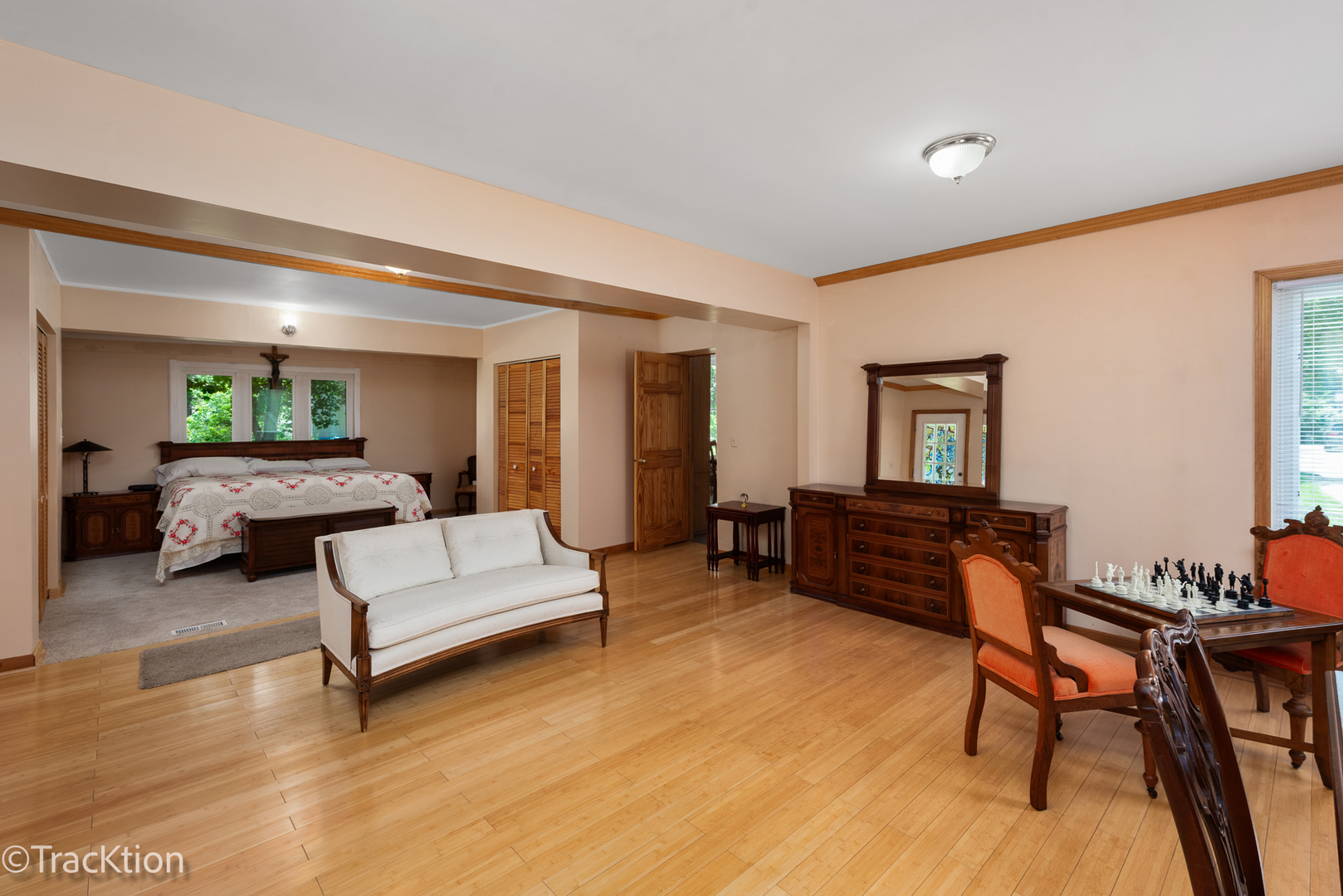 Gallery Image 12