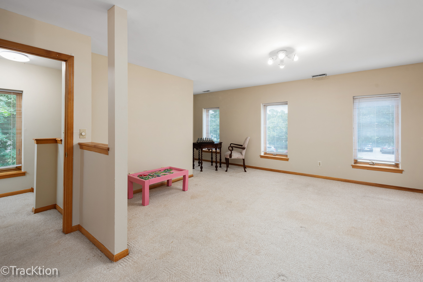 Gallery Image 18