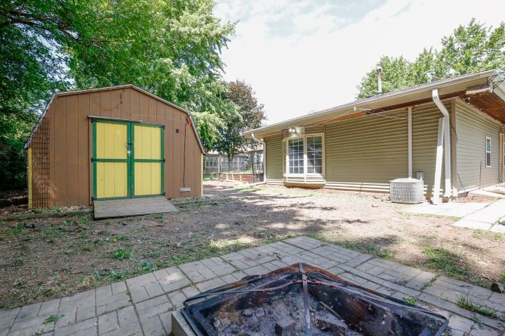Gallery Image 18