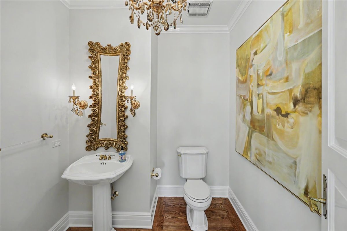 Gallery Image 52