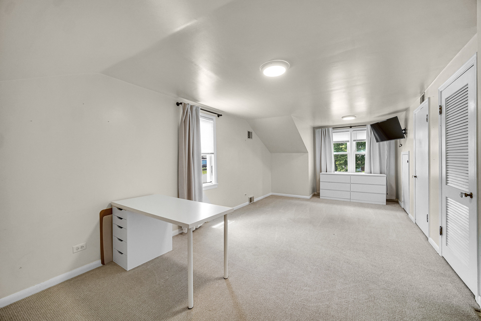 Gallery Image 14