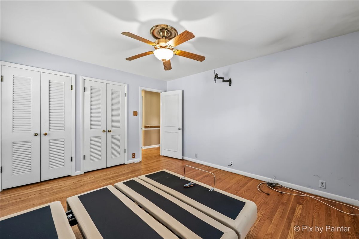 Gallery Image 19