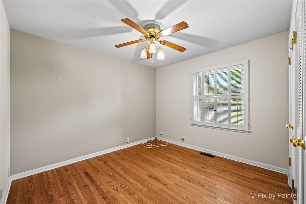 Gallery Image 16
