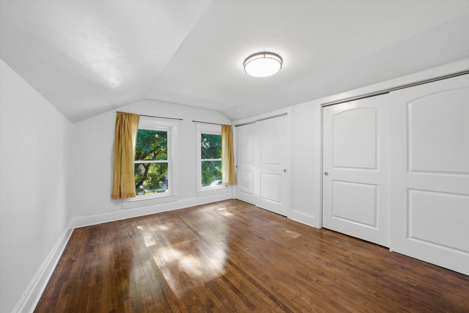 Gallery Image 16