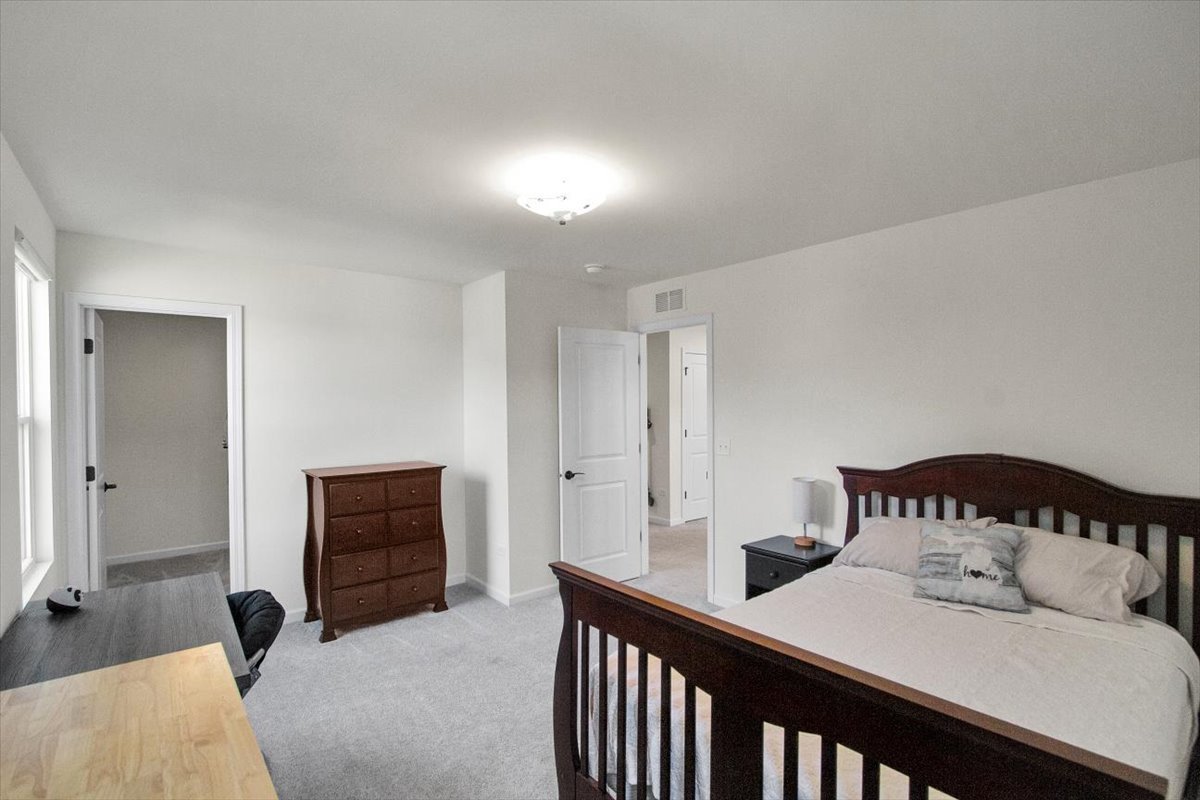 Gallery Image 17