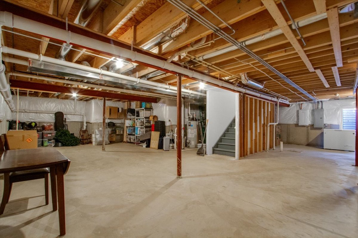 Gallery Image 32