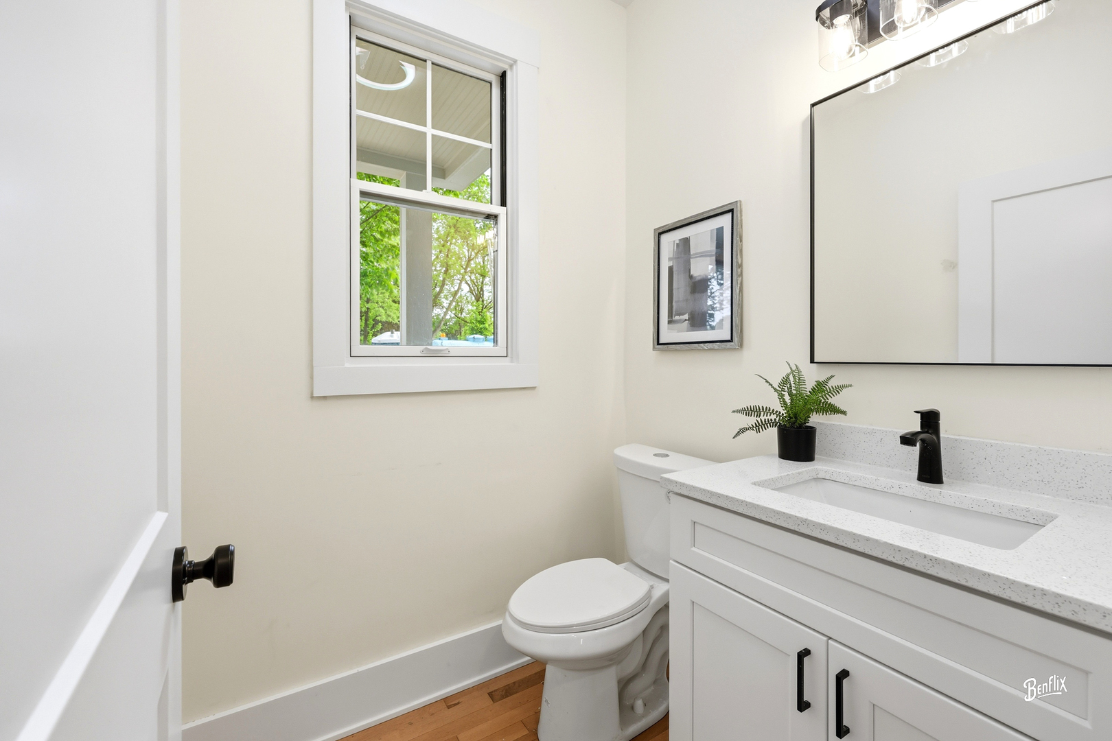 Gallery Image 6