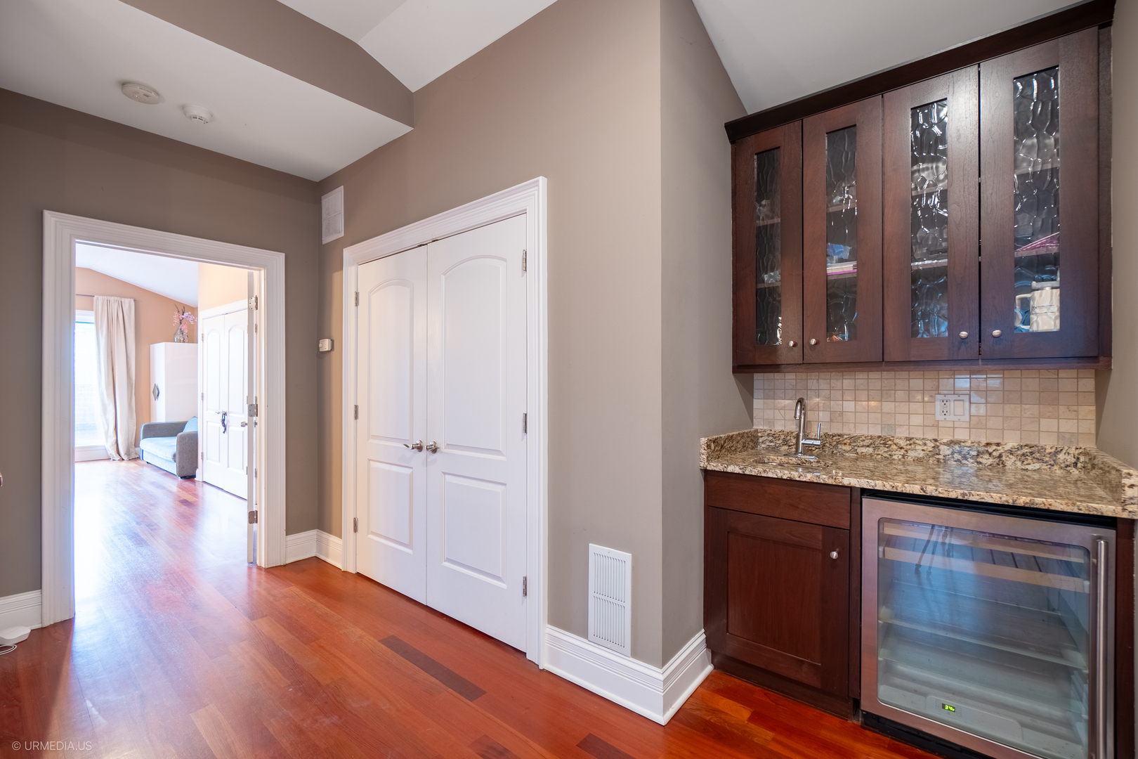 Gallery Image 15