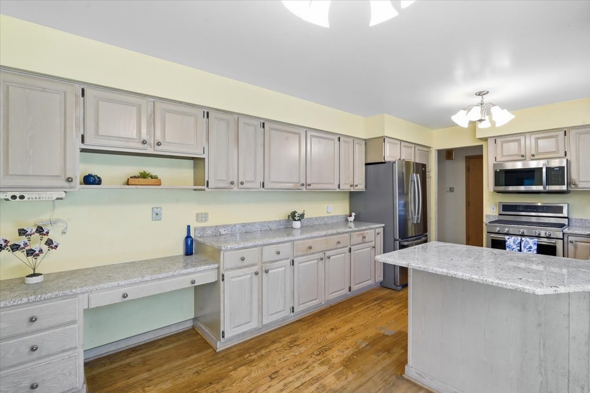 Gallery Image 6