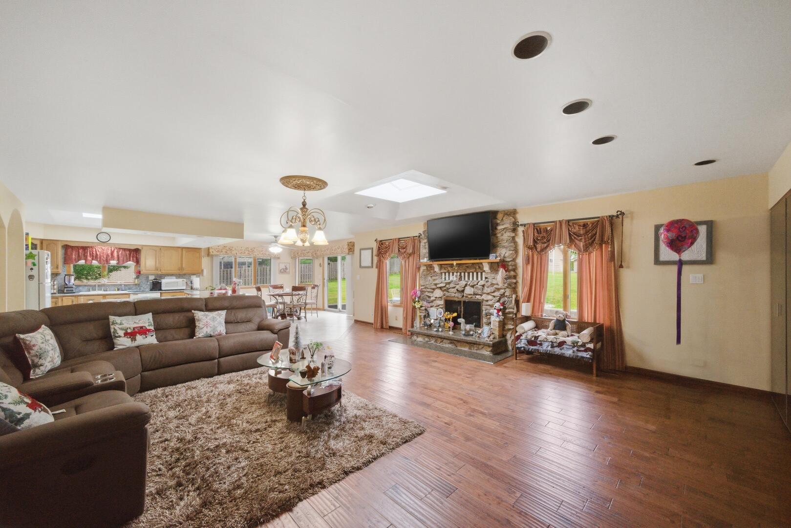 Gallery Image 9