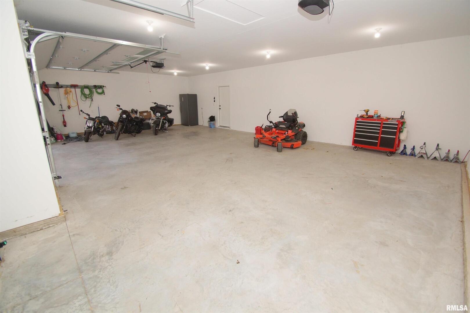 Gallery Image 17