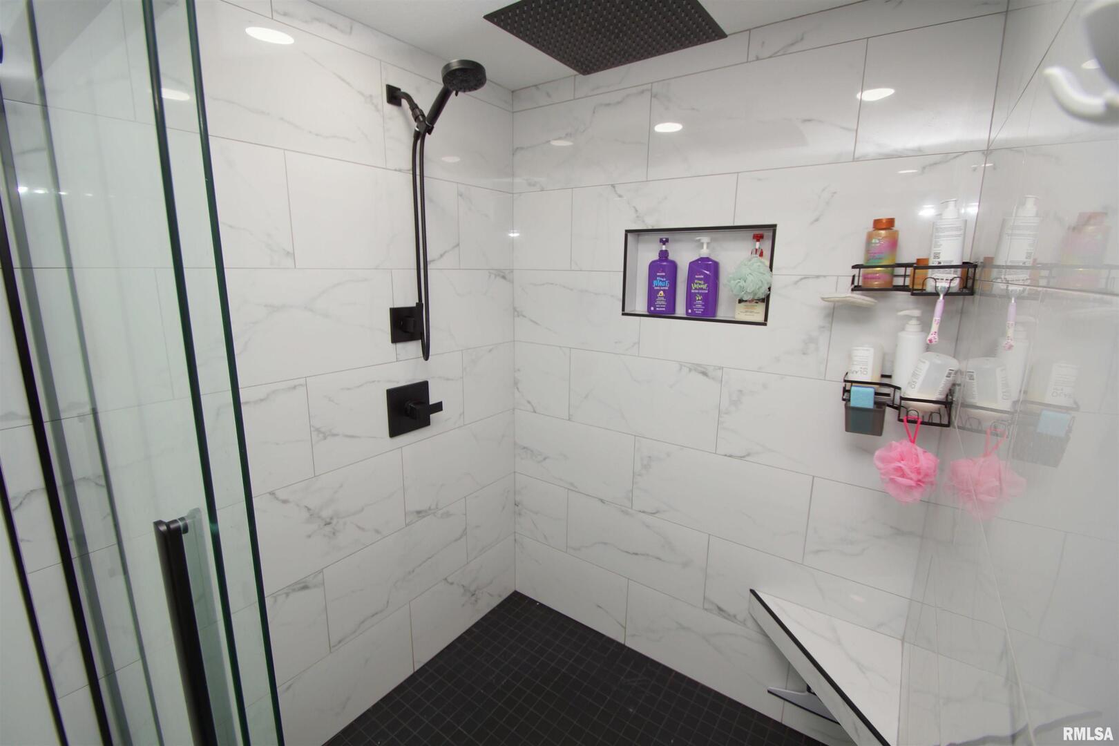 Gallery Image 26