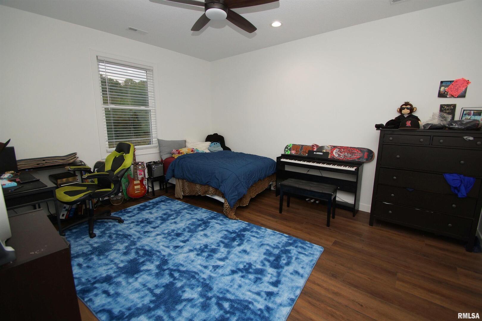 Gallery Image 35