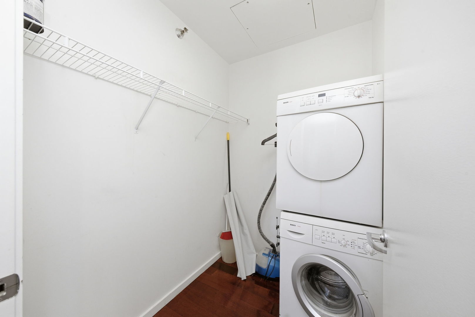 Gallery Image 17