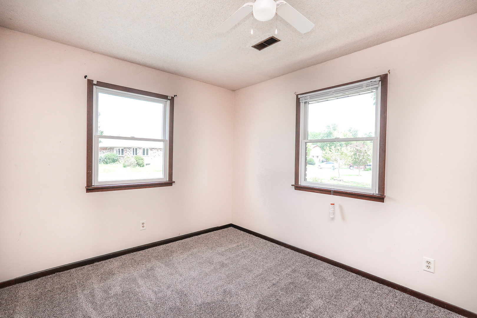 Gallery Image 19