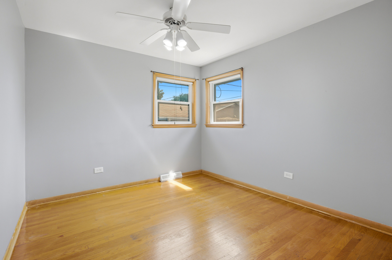 Gallery Image 16