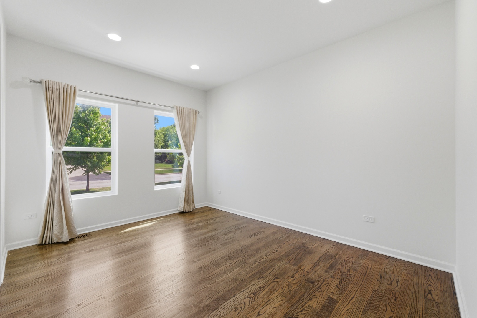 Gallery Image 18