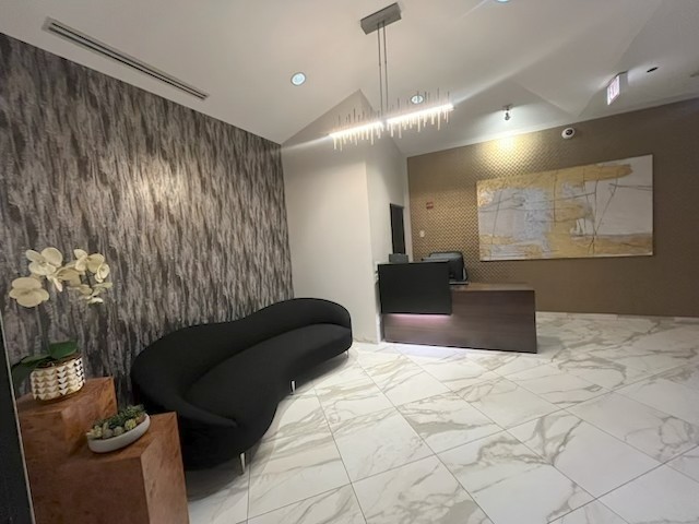 Gallery Image 18